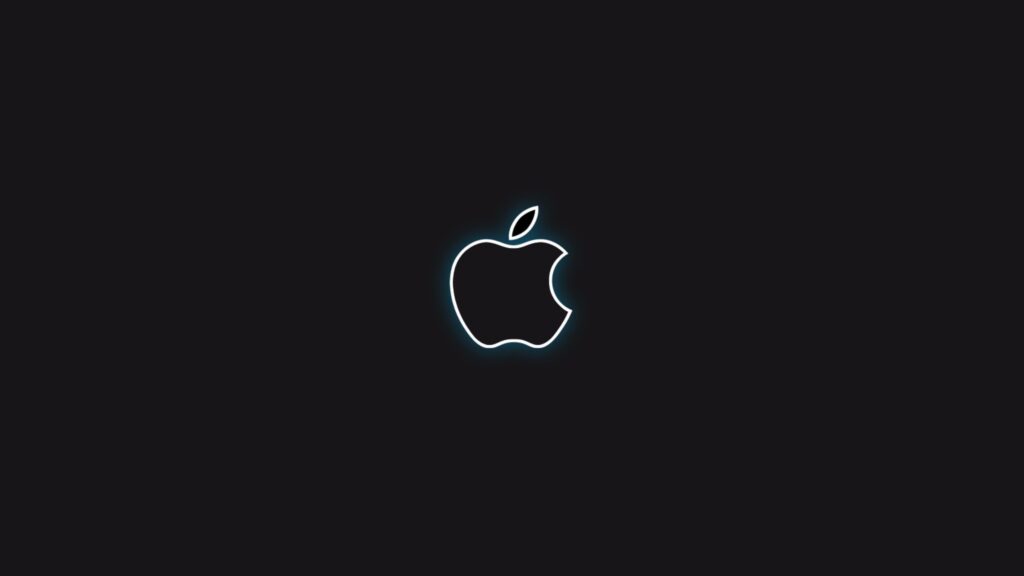 iPhone 15 dans les mêmes tailles que les modèles d'iPhone 14, dont deux iPhones de 6,1 pouces et deux iPhones de 6,7 pouces. L'un de chaque taille sera un modèle standard d'iPhone 15, tandis que les deux autres seront des modèles 