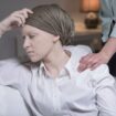 Connaissez-vous une personne atteinte d'un cancer ? Un diagnostic de cancer peut être paralysant en soi, suscitant la peur et l'anxiété face à un avenir inconnu ou peut-être redouté.